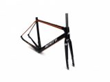 Cuadro carretera BENOTTI fuoco carbono disc