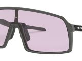 Gafas Oakley Sutro OO9406A-0537 gris oscuro Prizm low light